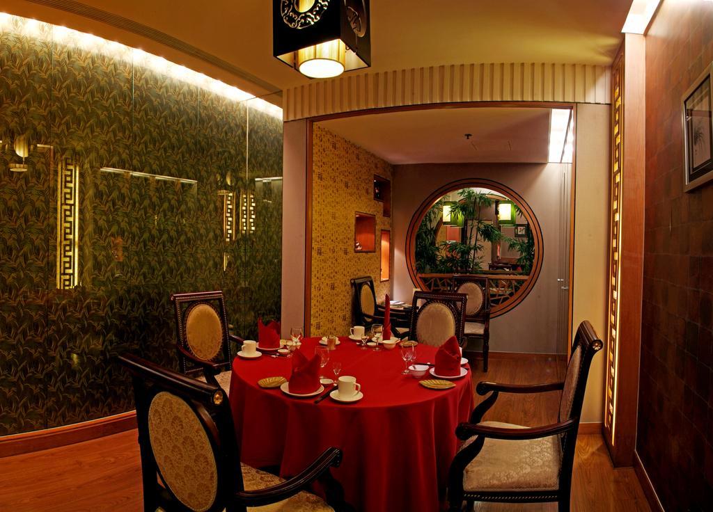 Jin'Gu Hotel Харбін Екстер'єр фото